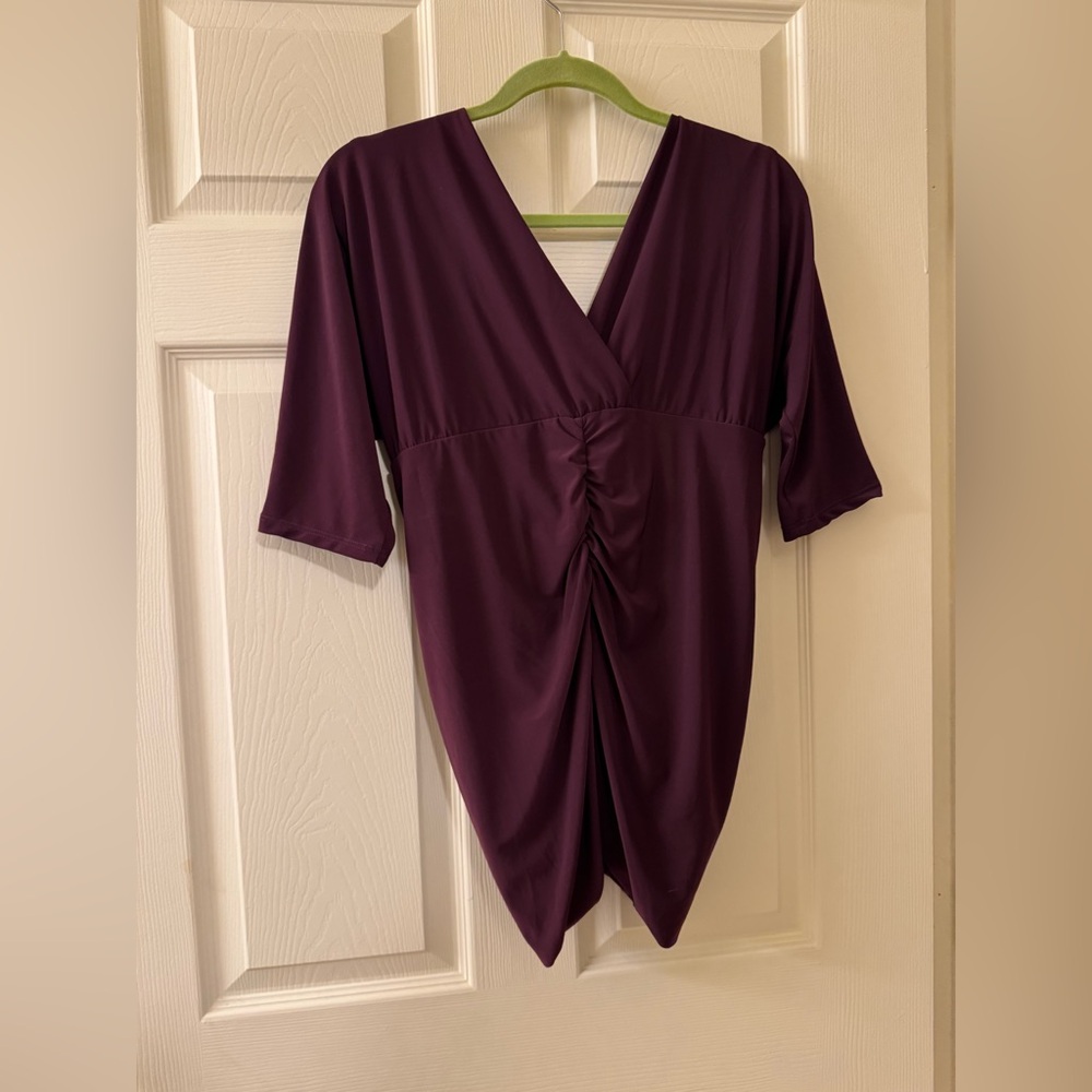 Kiyonna Deep Eggplant/Wine Ruched Fitted Top Size 1 (14-16) - Picture 2 of 5